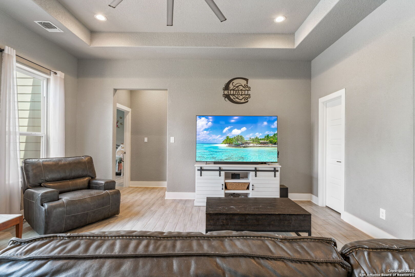 315 Log Cabin, ,  78065 — photo 1
