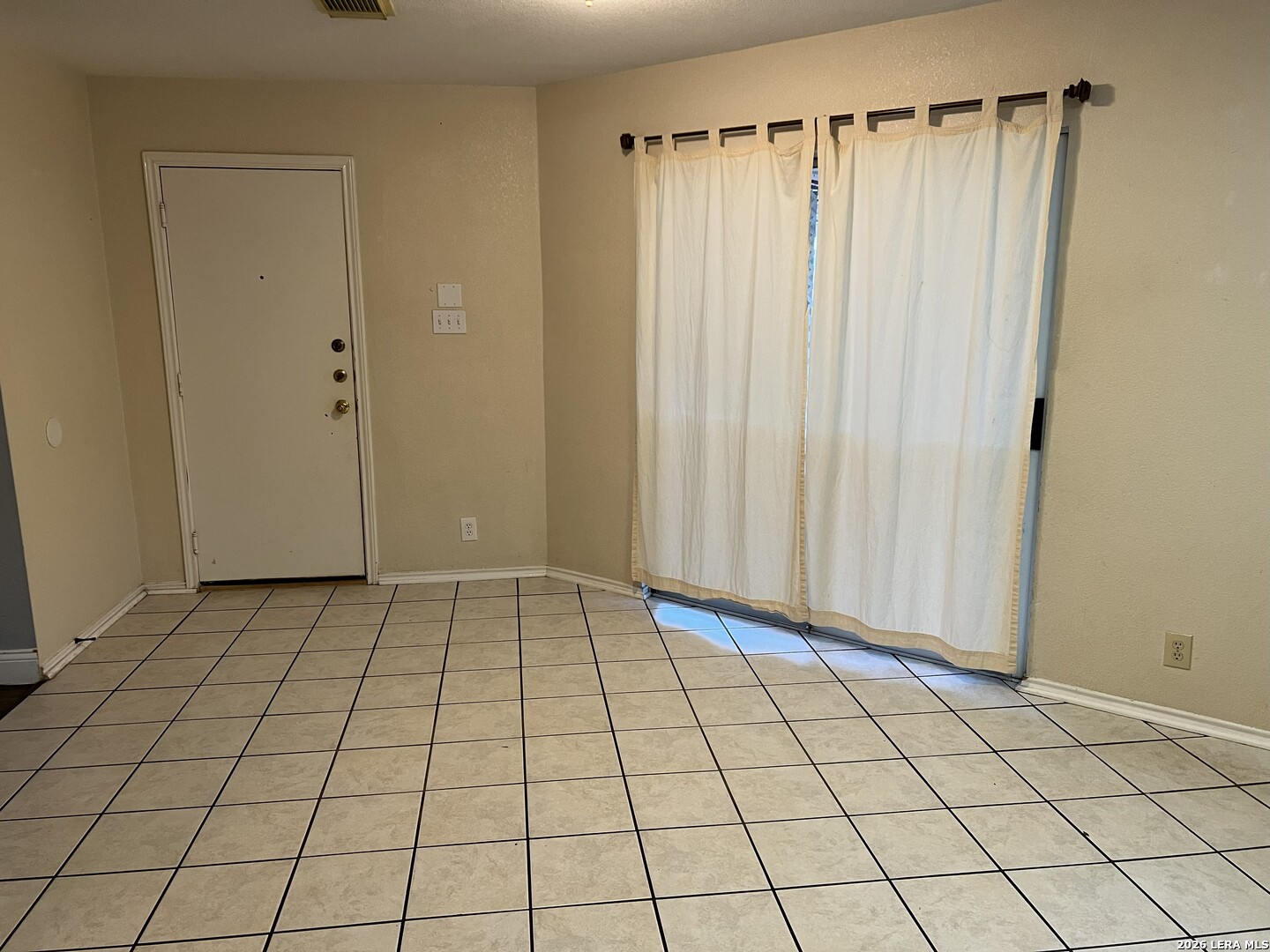 7 Latrobe Post, , 78240 — photo 1