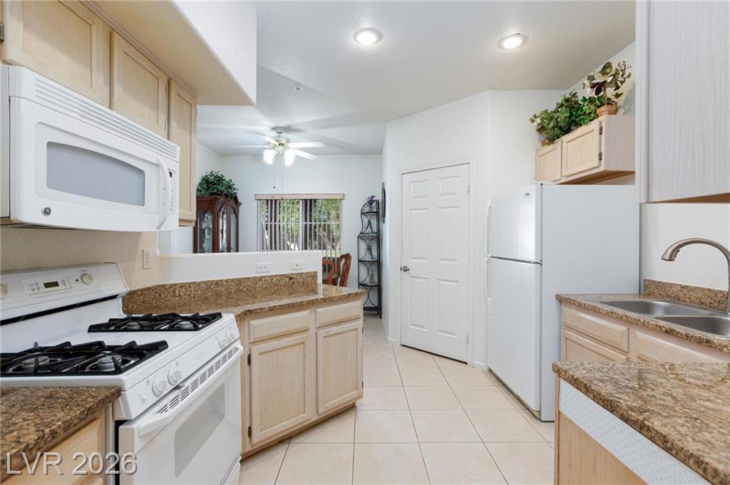 6480 Annie Oakley Drive 511, Las Vegas, NV 89120 — photo 1