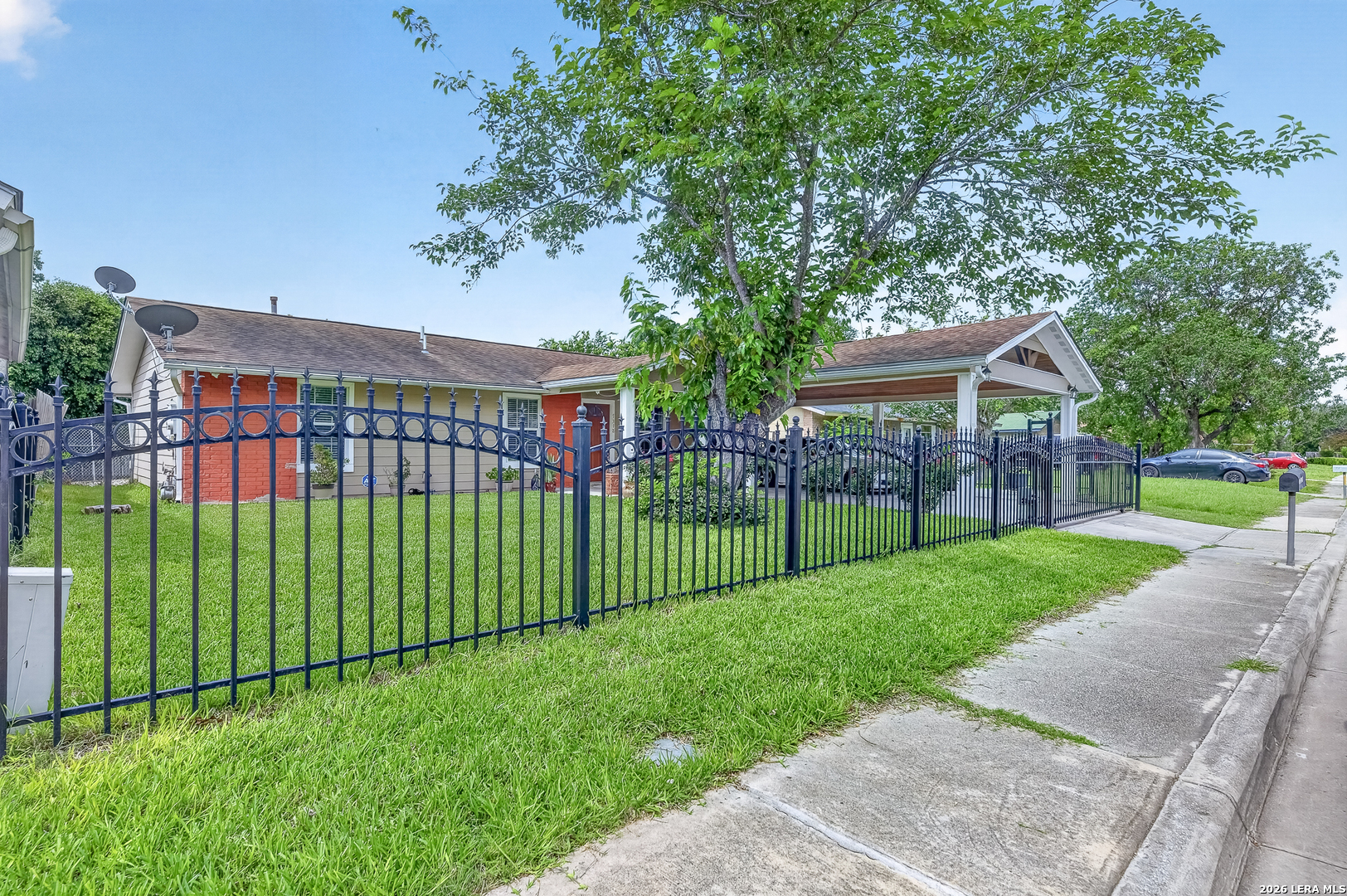 7318 Glen Cross, ,  78239 — photo 1
