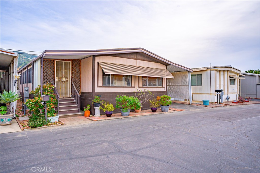 720 W Santa Maria Space 14, Santa Paula, CA 93060 — photo 1