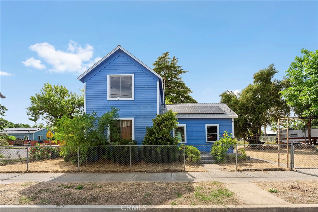 818 6th Avenue, Corning, CA 96021 — photo 1
