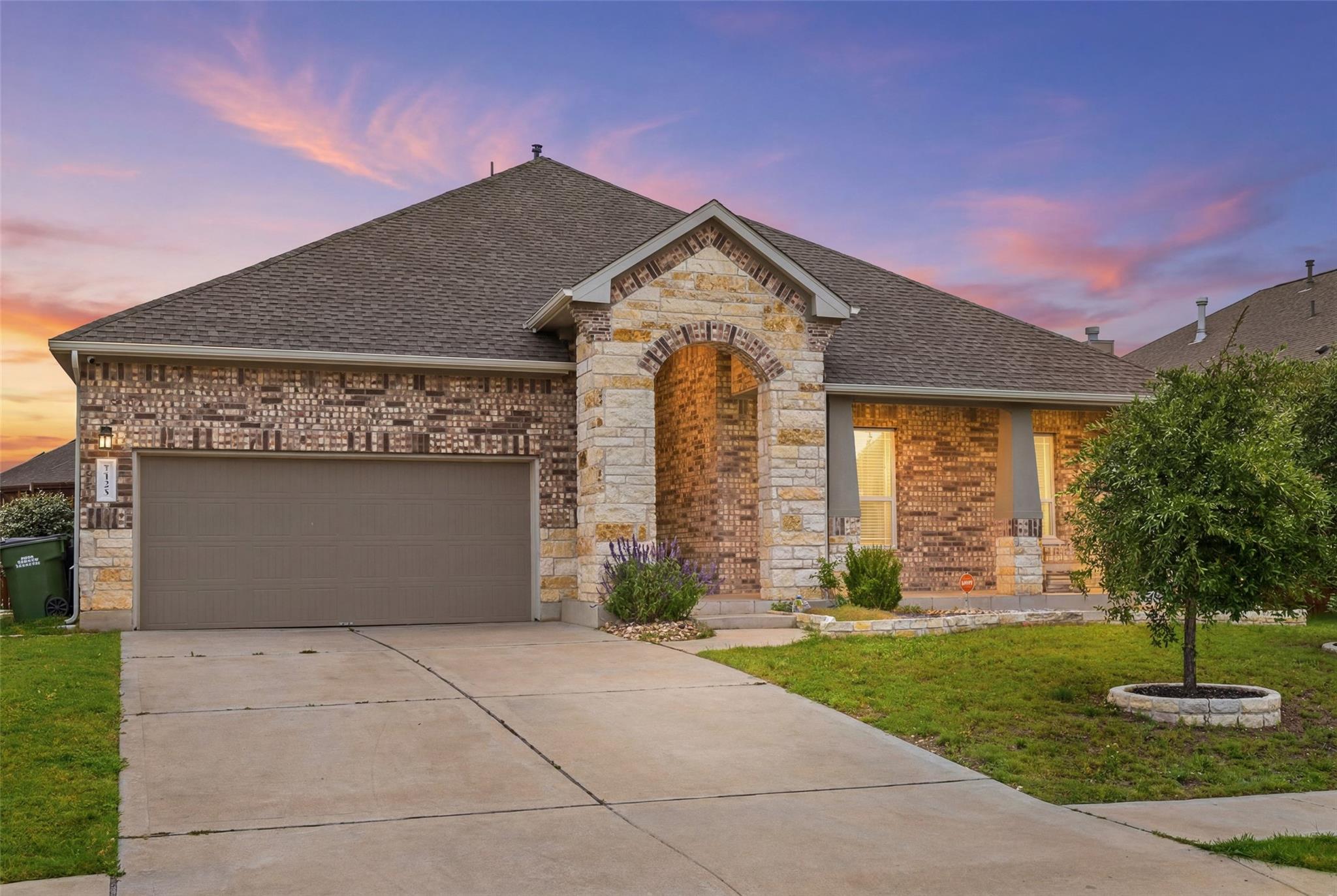 125 Callie, Liberty Hill, TX 78642 — photo 1