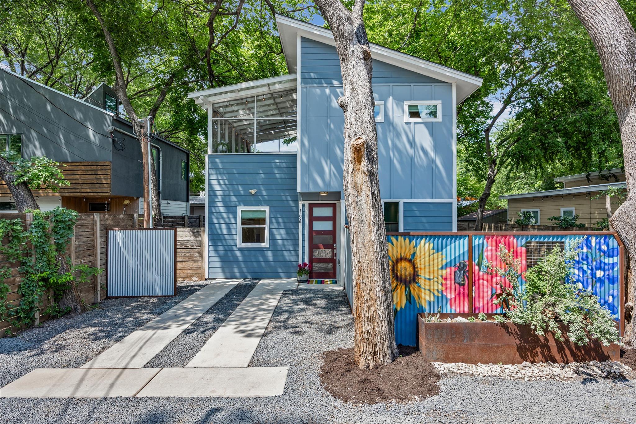 1409 Holly, Austin, TX 78702 — photo 1