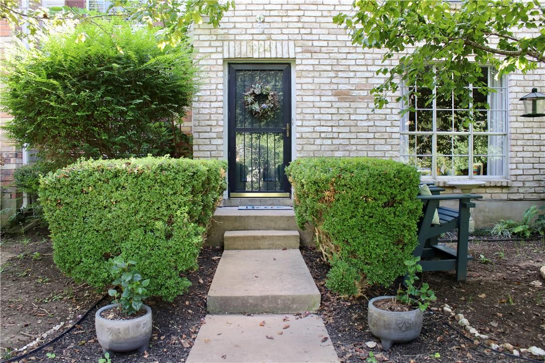 1904 Rosetti, Austin, TX 78752 — photo 1