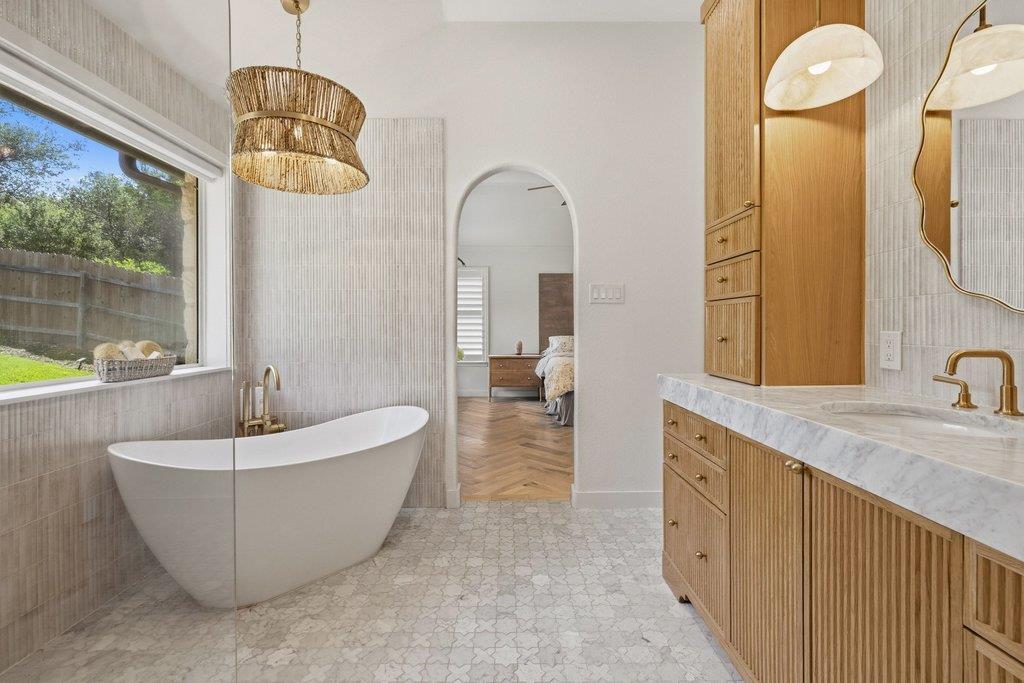 4253 Canyon Glen, Austin, TX 78732 — photo 1