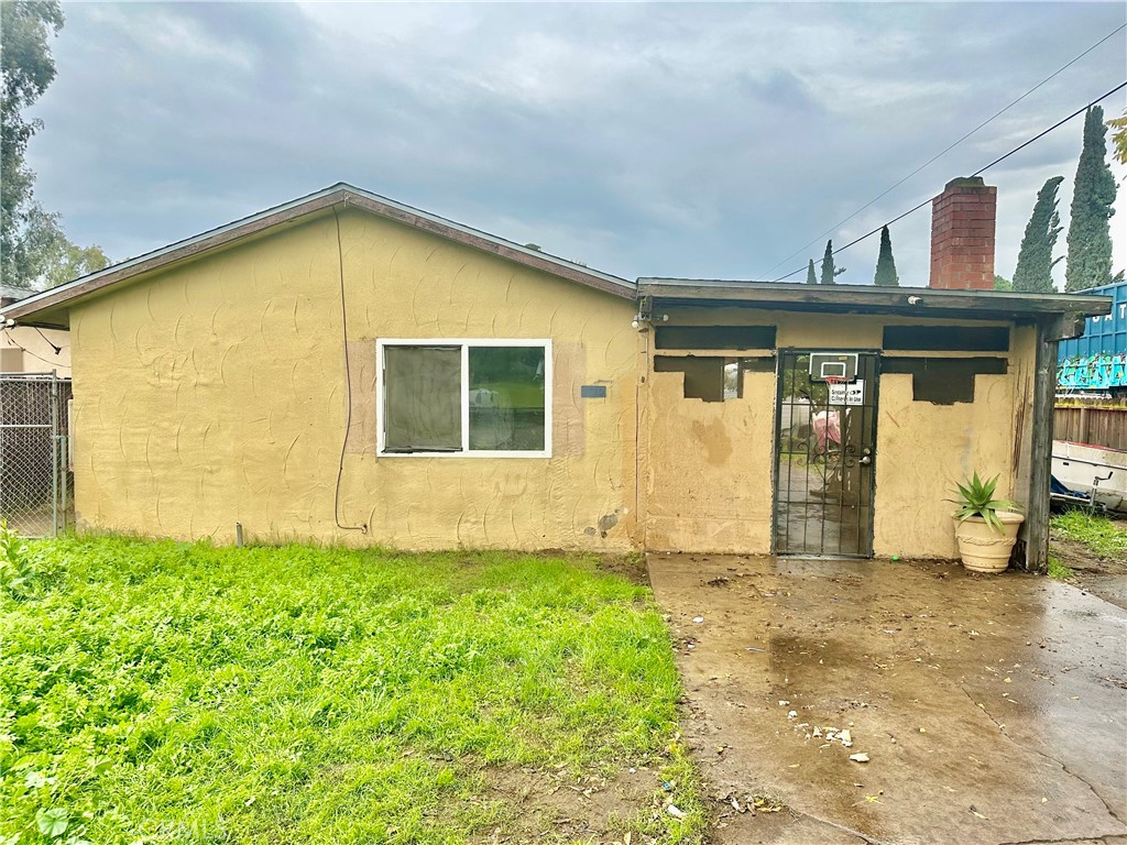 304 N Channing, Fresno, CA 93706 — photo 1