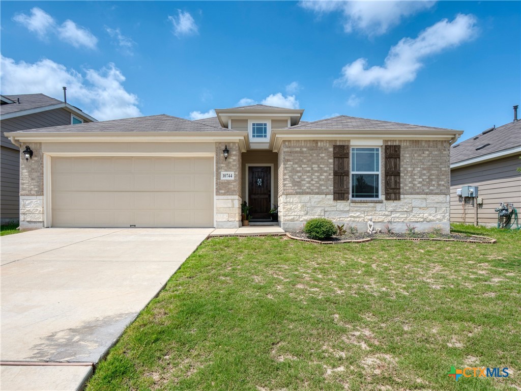 10744 Rosalina Loop, Converse, TX 78109 — photo 1
