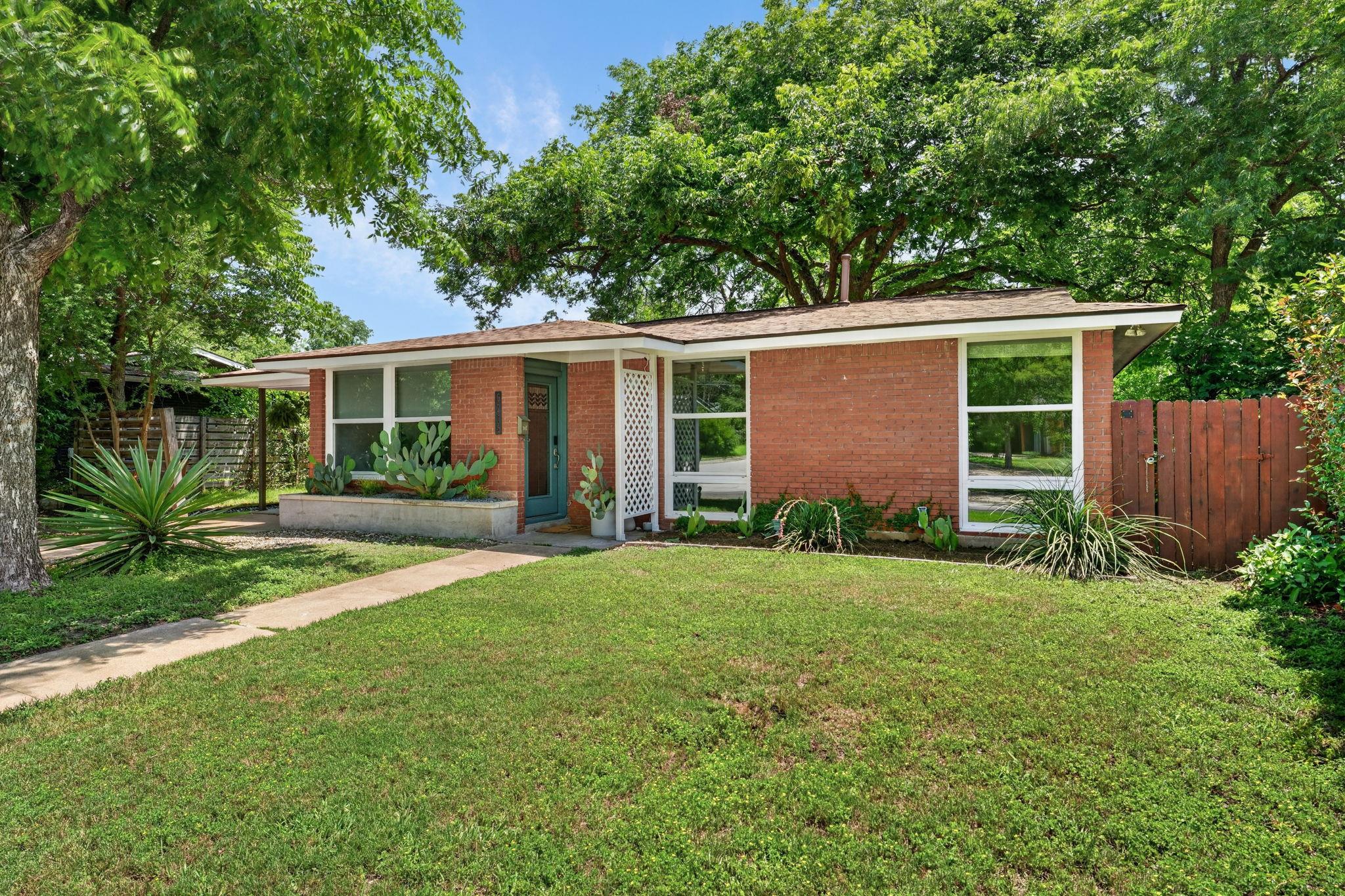 6215 Peggy, Austin, TX 78723 — photo 1