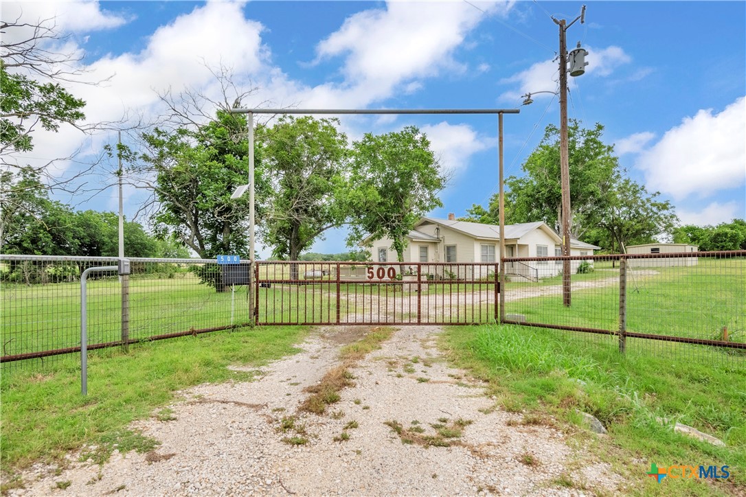 500 County Road 315, Jarrell, TX 76537 — photo 1