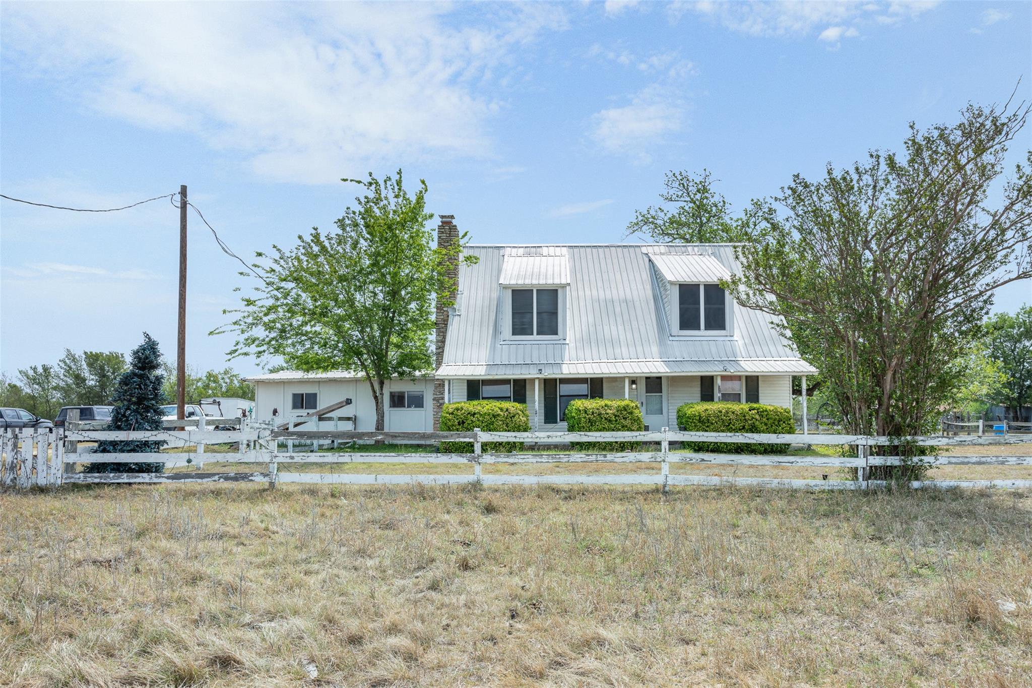 763 Upper Elgin River, Elgin, TX 78621 — photo 1