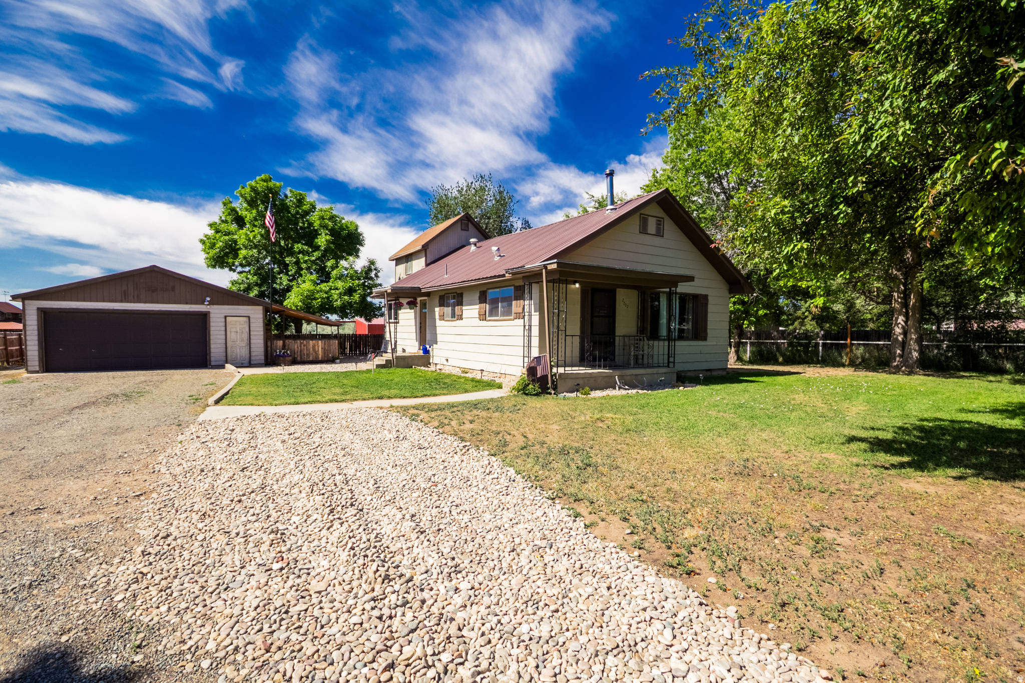 2702 E 1500 S, Vernal, UT 84078 — photo 1