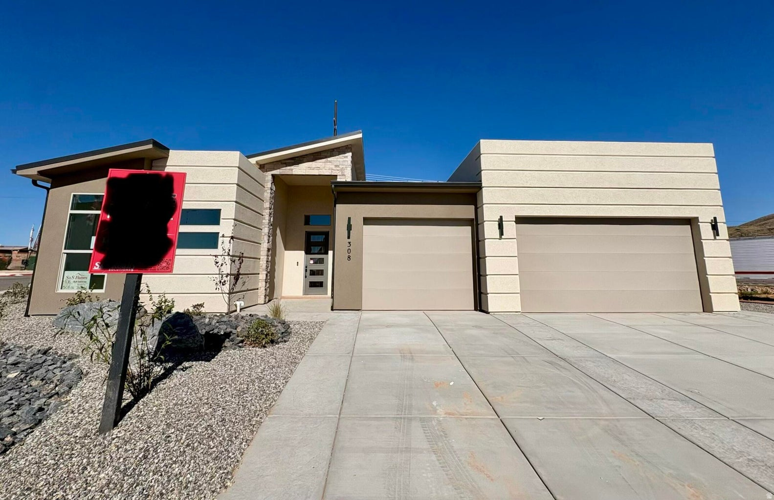 308 N 2805 W #408, Hurricane, UT 84737 — photo 1