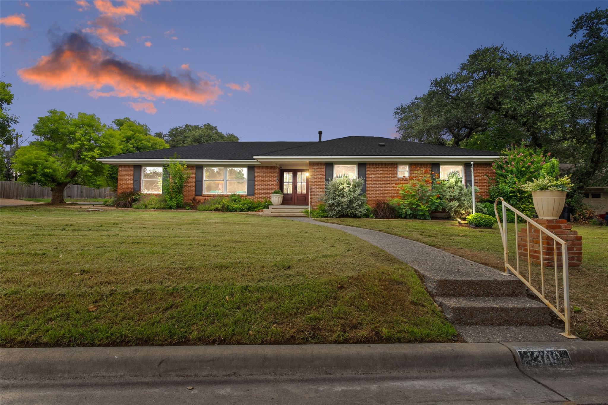 1308 Cardinal Hill, Austin, TX 78758 — photo 1