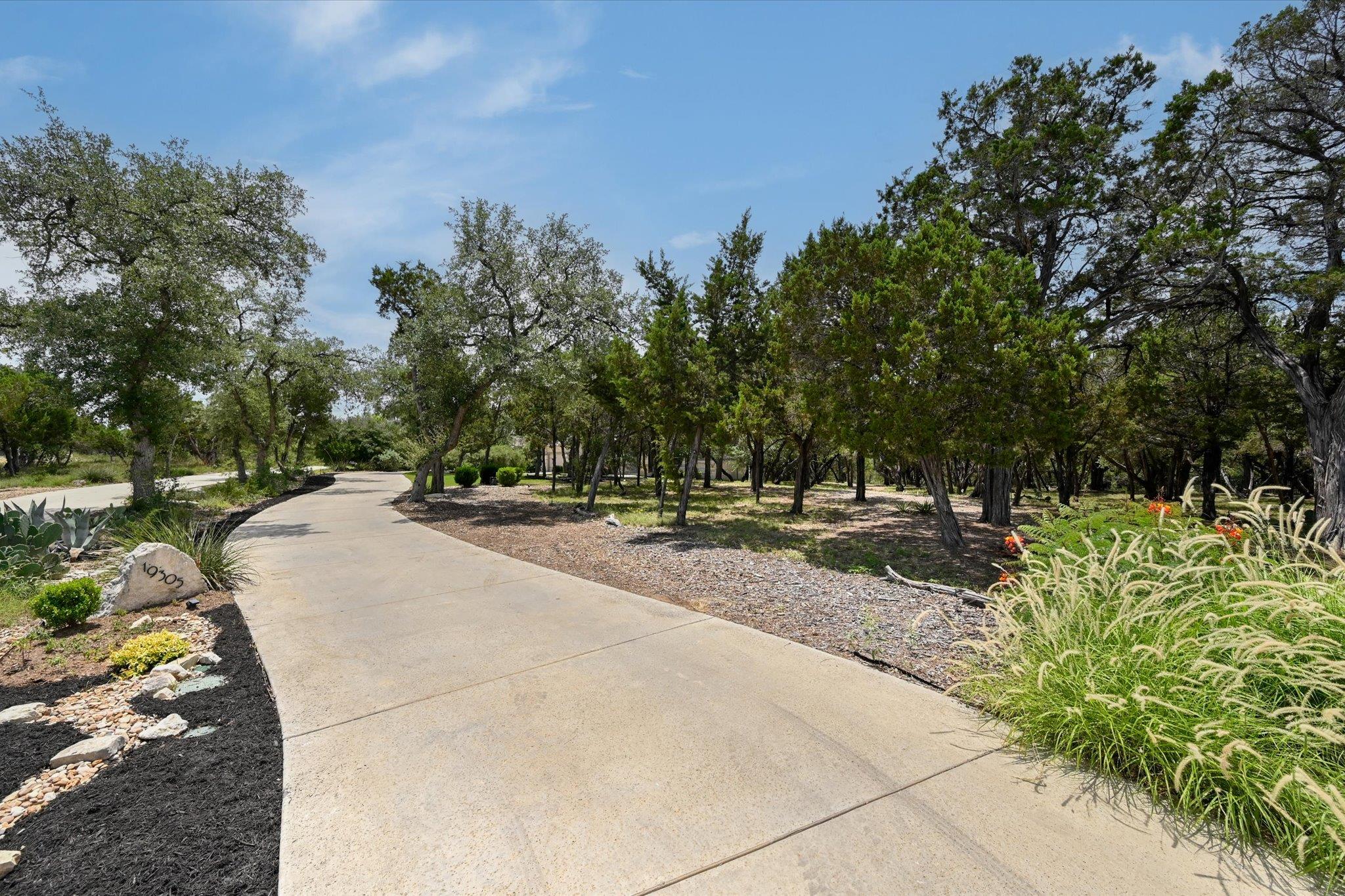19305 Leisure, Jonestown, TX 78645 — photo 1