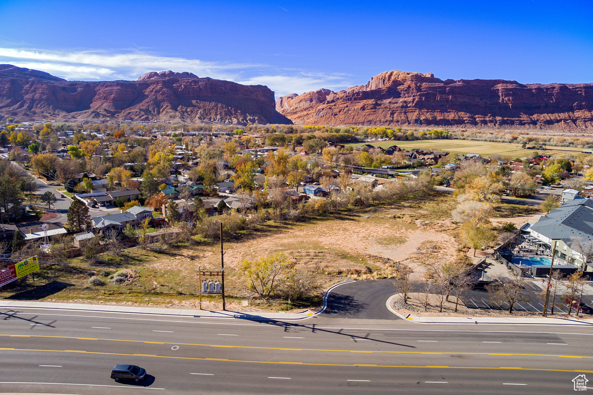 911 N MAIN ST, Moab, UT 84532 — photo 1