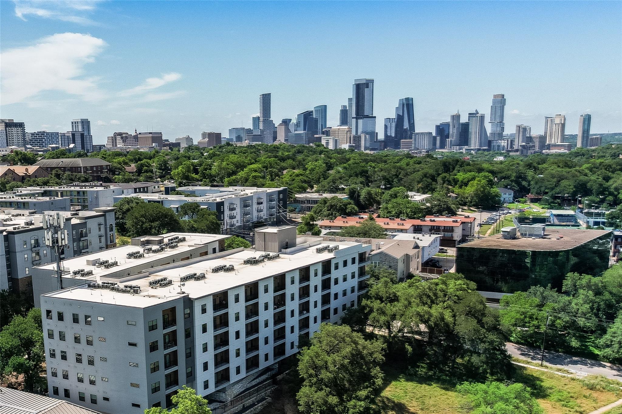 2500 Longview, Austin, TX 78705 — photo 1