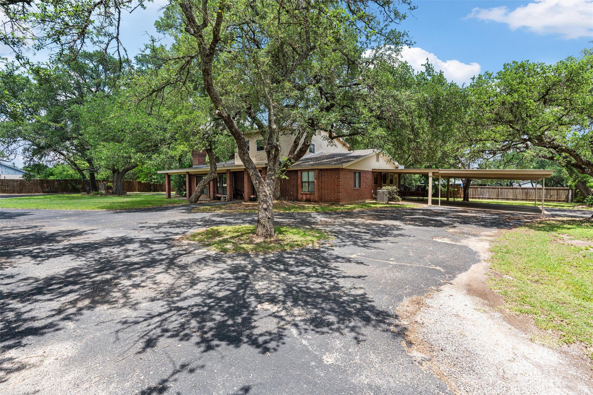 455 Robins, Bertram, TX 78605 — photo 1