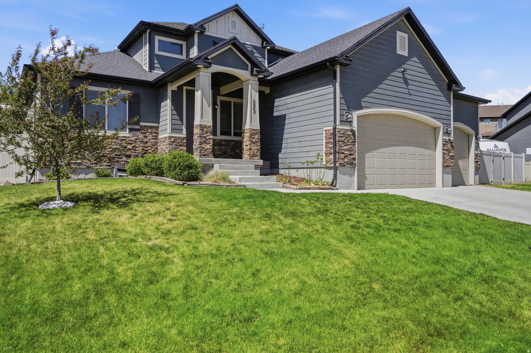 223 W WILDWOOD DR, Saratoga Springs, UT 84045 — photo 1