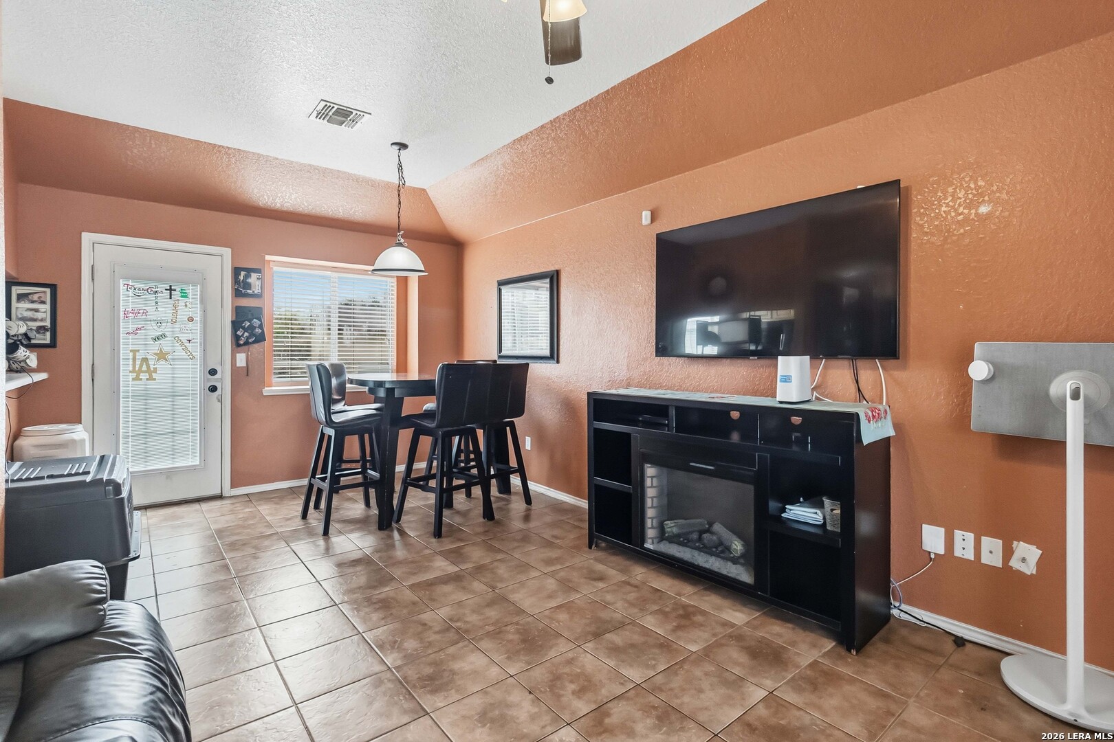 11310 HIGHCREST DR, ,  78224 — photo 1