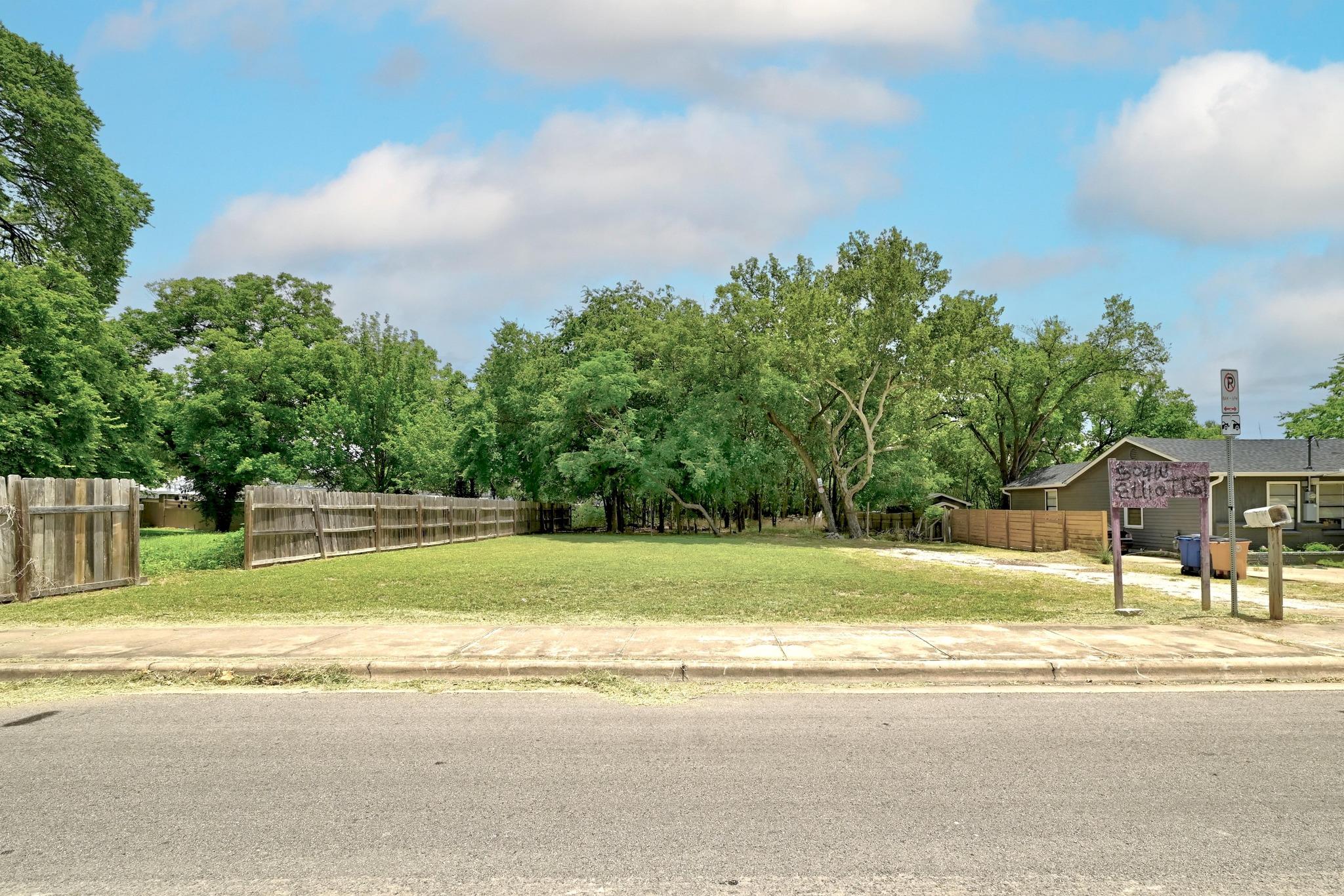 504 W Elliott St, Austin, TX 78753 — photo 1