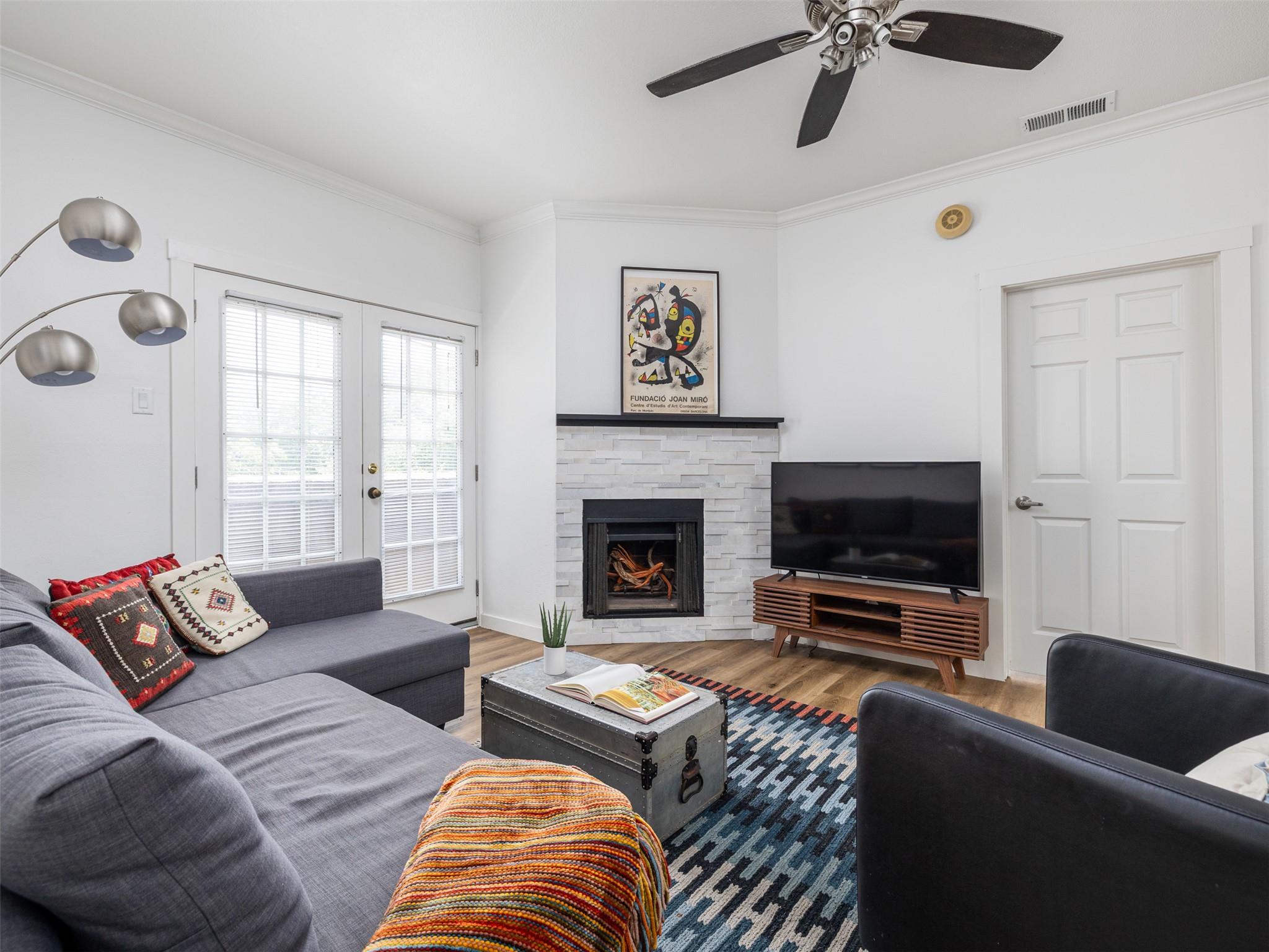 2509 Pearl St #5, Austin, TX 78705 — photo 1