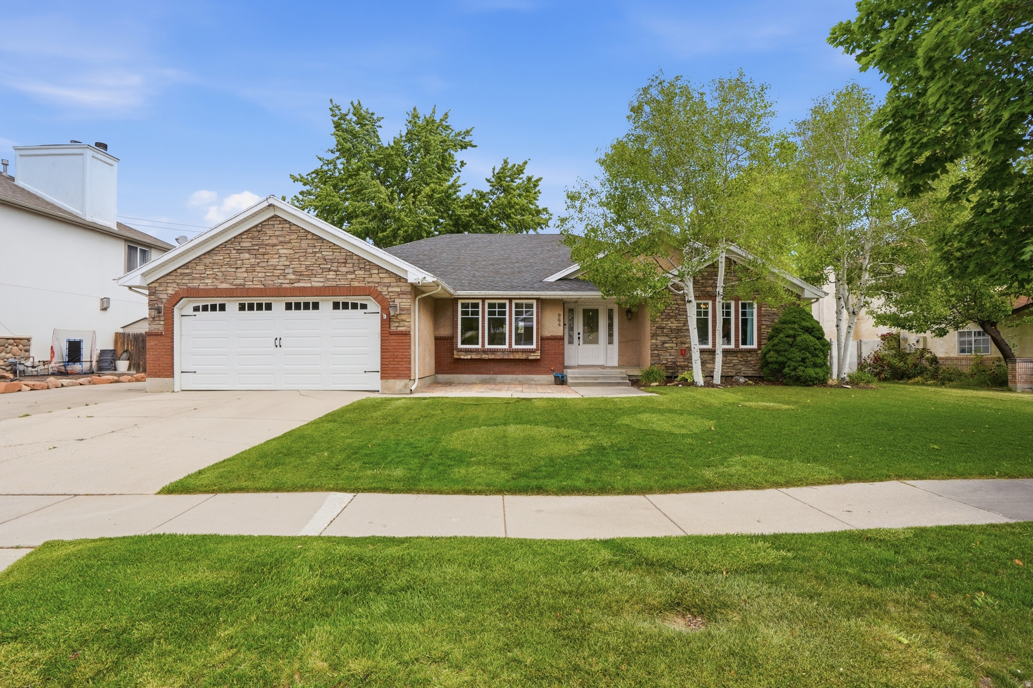 964 W CHESTERBROOK CV, Murray, UT 84123 — photo 1