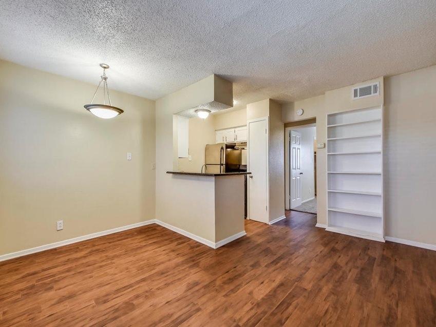 2401 Manor Rd #119, Austin, TX 78722 — photo 1