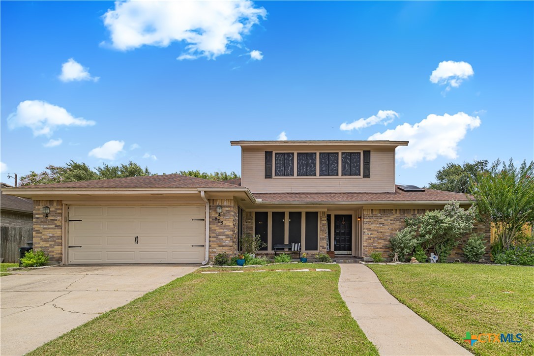 505 Santa Fe, Victoria, TX 77904 — photo 1