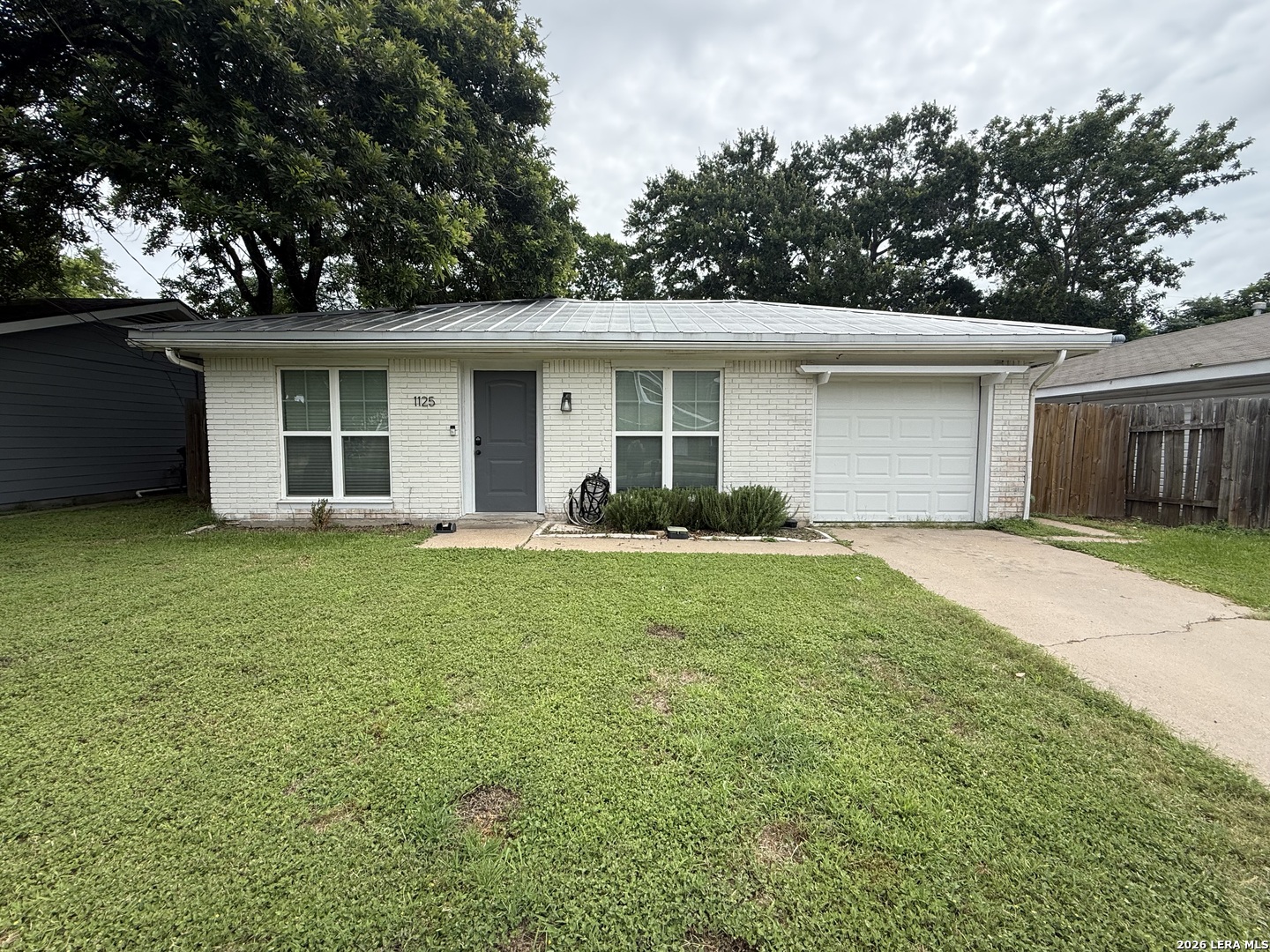 1125 DETROIT ST, College Station, TX 77840 — photo 1