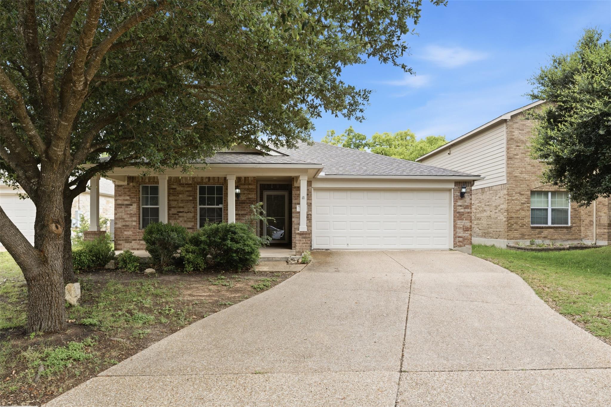 725 Kingfisher, Leander, TX 78641 — photo 1