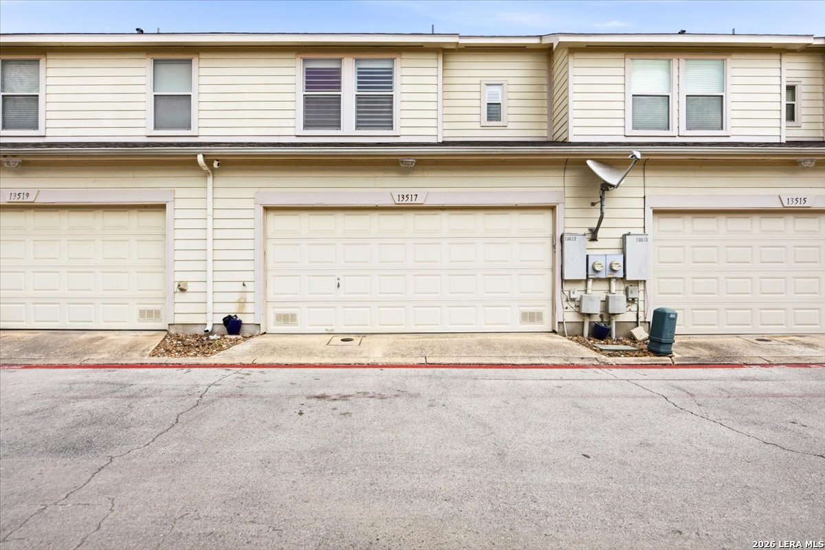 13517 Bristow Dawn, ,  78217 — photo 1