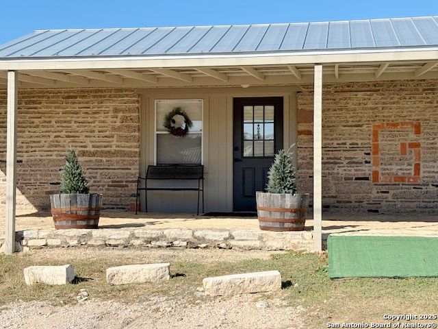 11 Main St, , 78606 — photo 1
