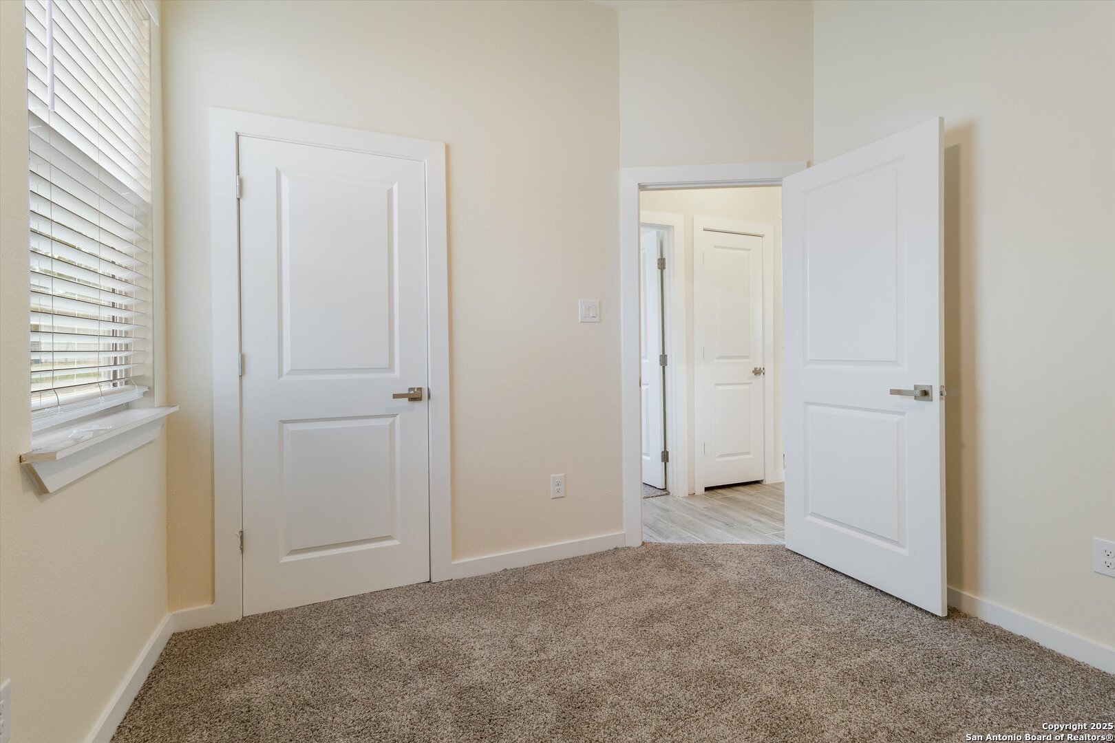 8227 Rain Dance Dr, ,  78242 — photo 1