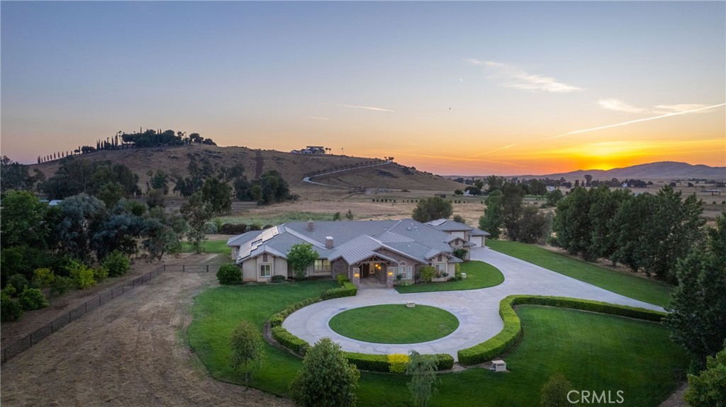 14209 Academy Oaks Ln, Clovis, CA 93619 — photo 1