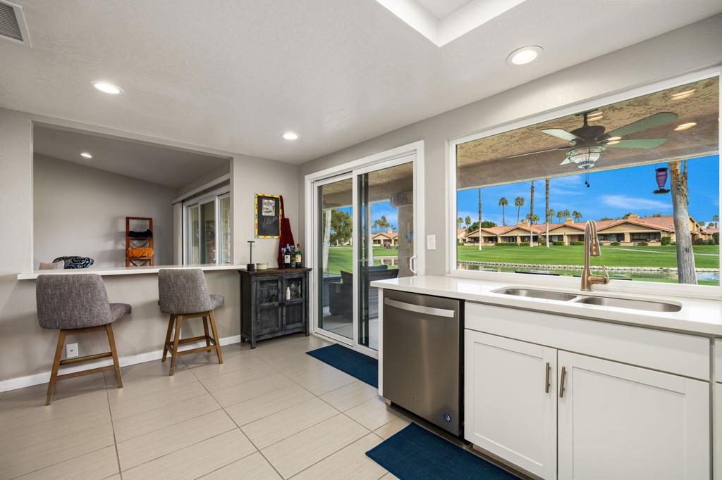 152 Camino Arroyo S, Palm Desert, CA 92260 — photo 1