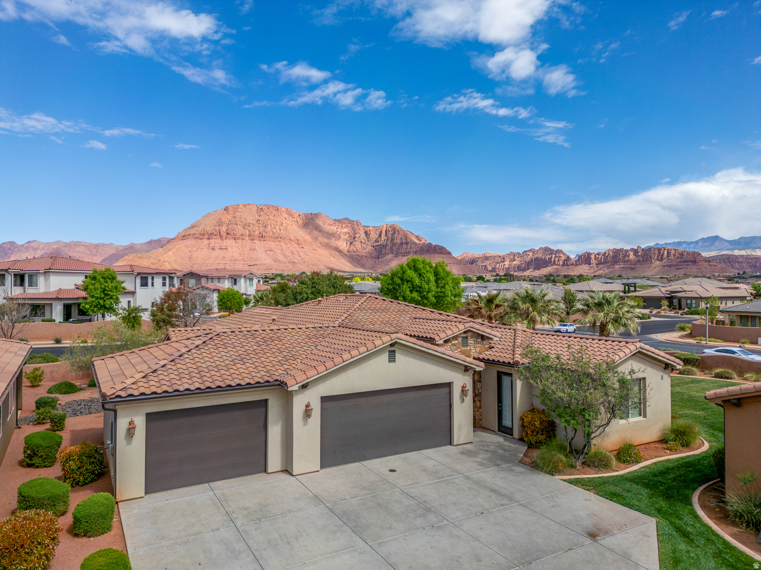 3800 N PARADISE VILLAGE DR #3, Santa Clara, UT 84765 — photo 1