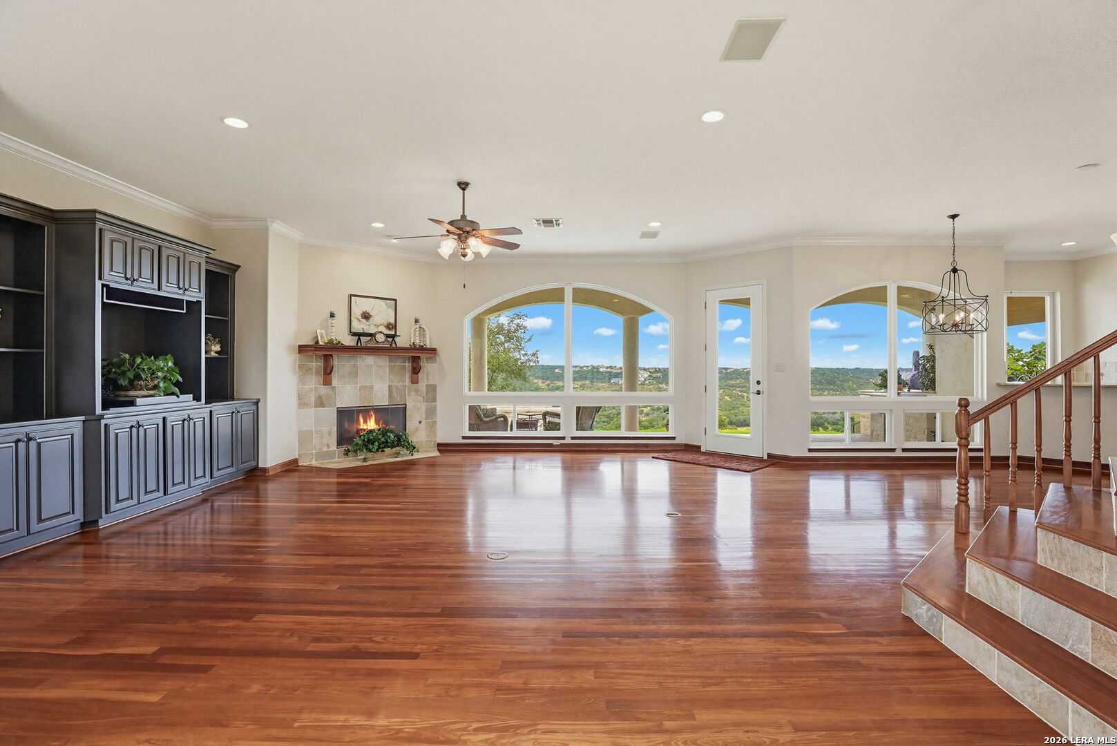 436 Paradise point, ,  78006 — photo 1