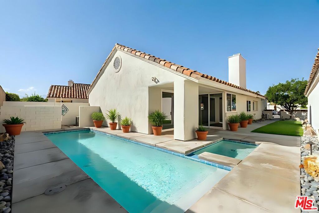 77571 Calle Las Brisas, Palm Desert, CA 92211 — photo 1