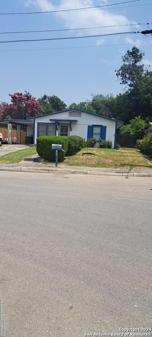 194 Olga, ,  78237 — photo 1