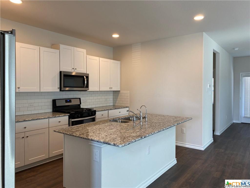376 ARBOR HLS, , 78130 — photo 1