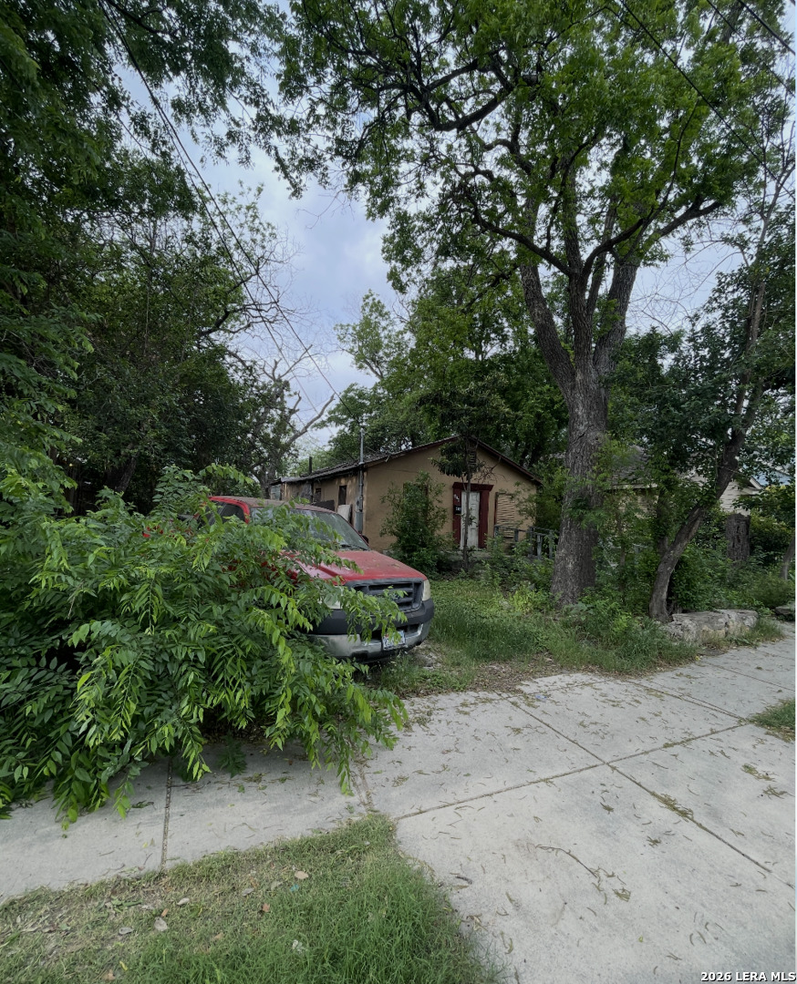 416 WOODLAWN AVE, ,  78212 — photo 1