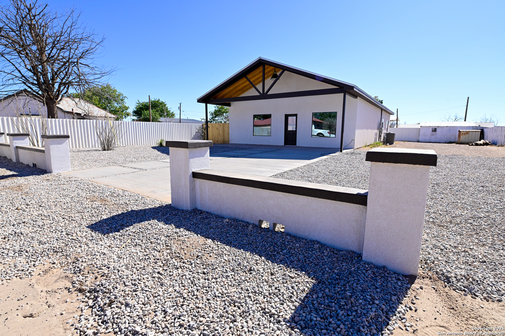 1003 Galveston, ,  79843 — photo 1