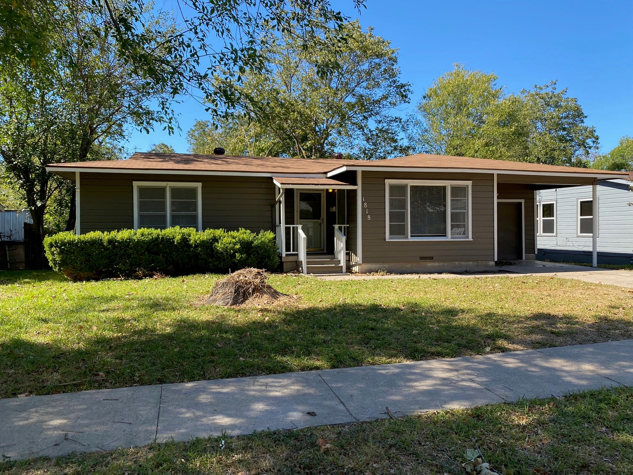 1818 39th, Temple, TX 76504 — photo 1