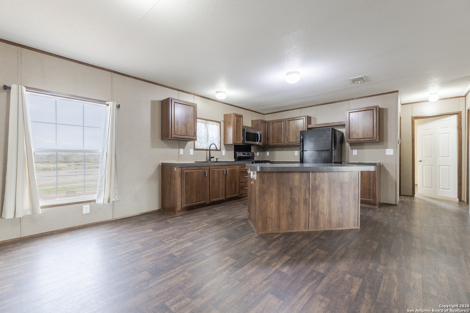 300 Private Road 2743, , 78057 — photo 1