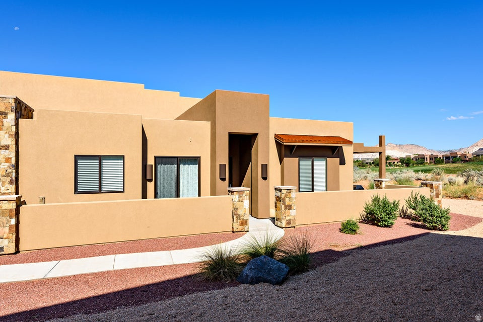 1666 W CALEDONIA DUNES DR, St. George, UT 84770 — photo 1