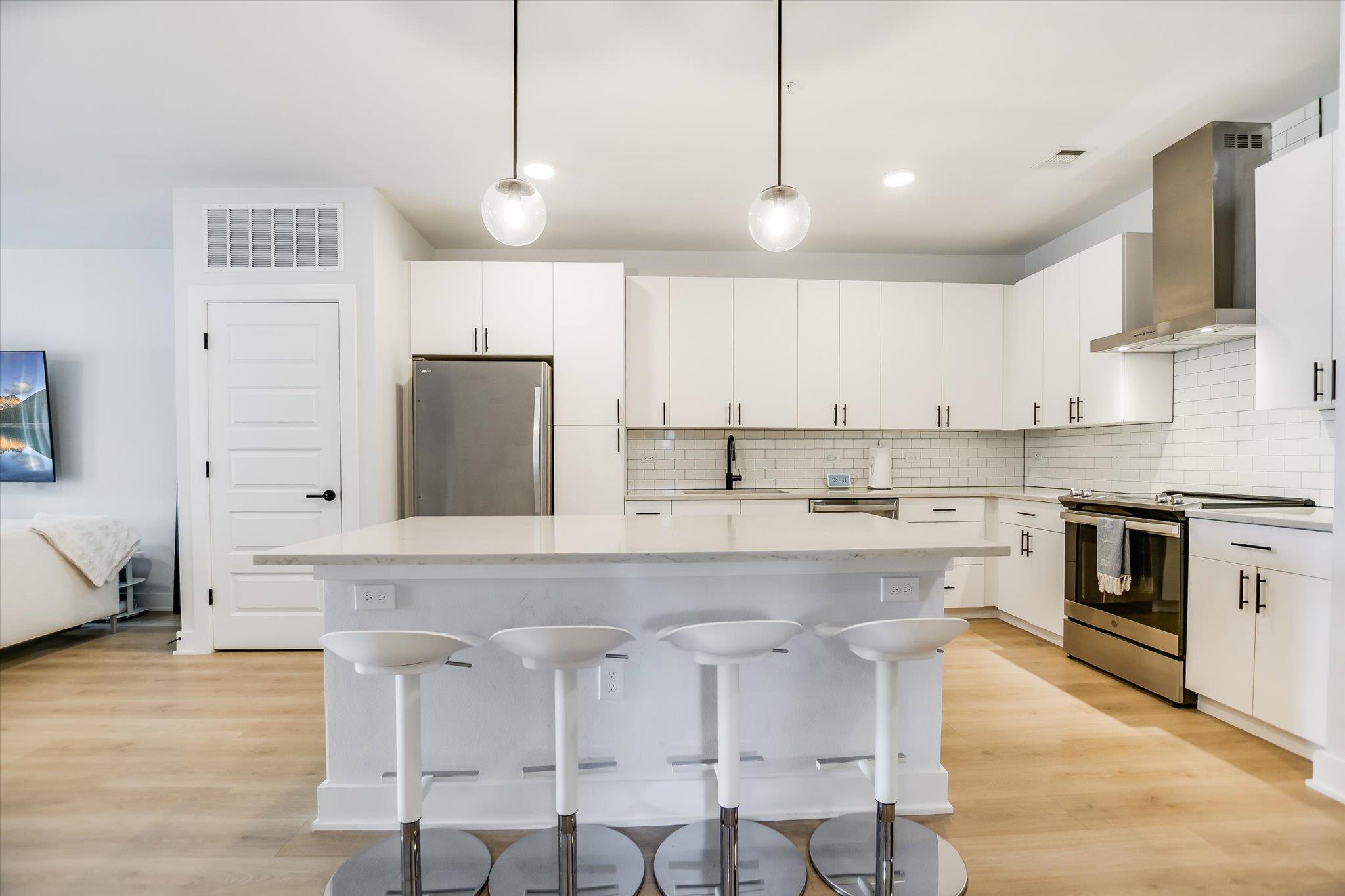 3101 Govalle, Austin, TX 78702 — photo 1