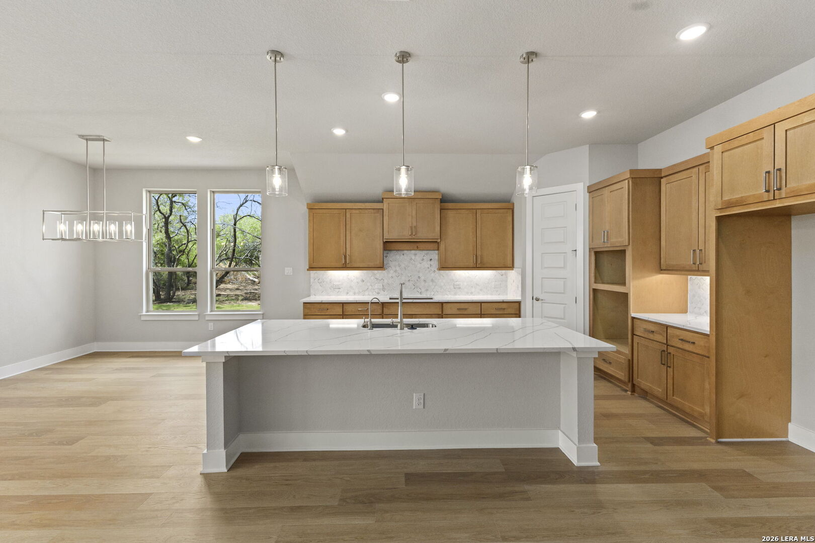 5125 Estates Oak Way, ,  78263 — photo 1