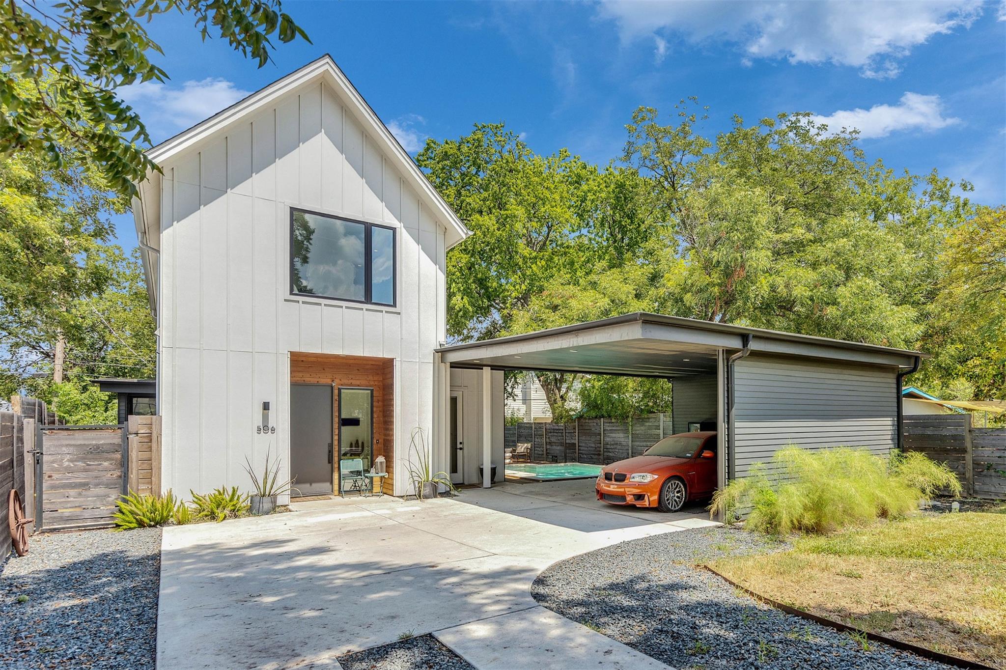 506 Powell, Austin, TX 78704 — photo 1