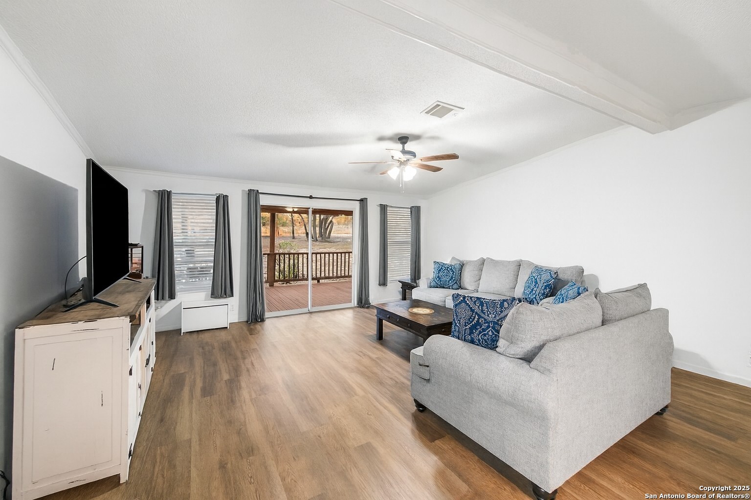 1218 Eagle Creek, ,  78114 — photo 1